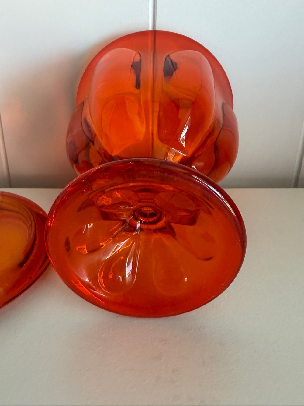 Vintage Viking Glass Epic Six Petal Covered Candy Dish Persimmon Orange UV Glow - Picture 7 of 9